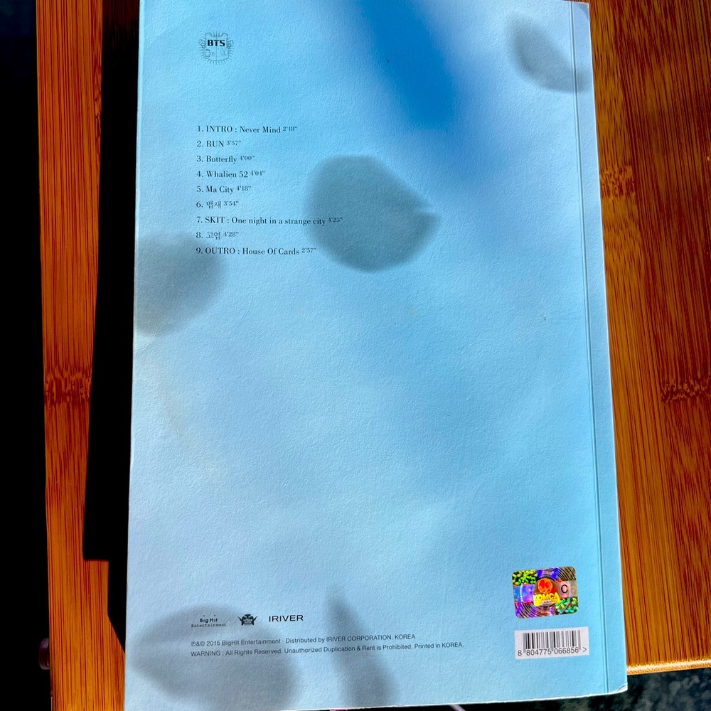 BTS book with CD pt 2 with bonus, StrayKidz  CD I am you